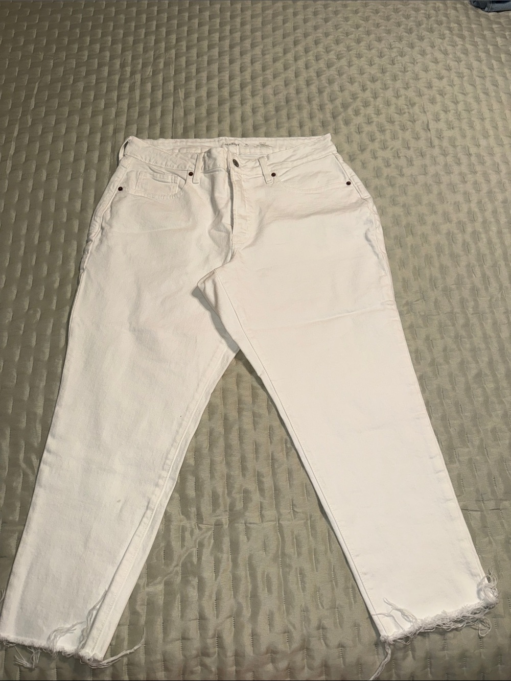 Old Navy Curvy O.G Straight High Rise White Cropped Ankle Jeans